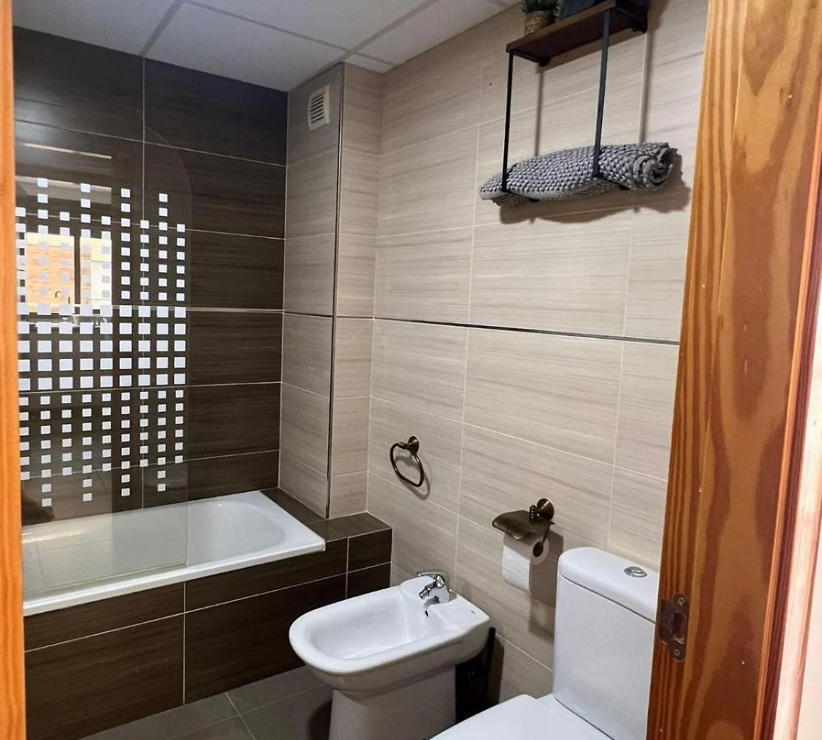 Costa & Confort Apartamentos Adra